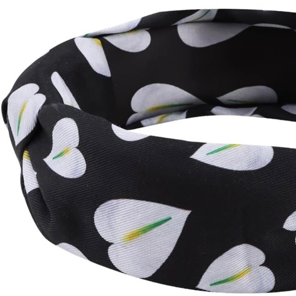 Black & White Leaf Pattern Top Knot Headband - Picture 7 of 10